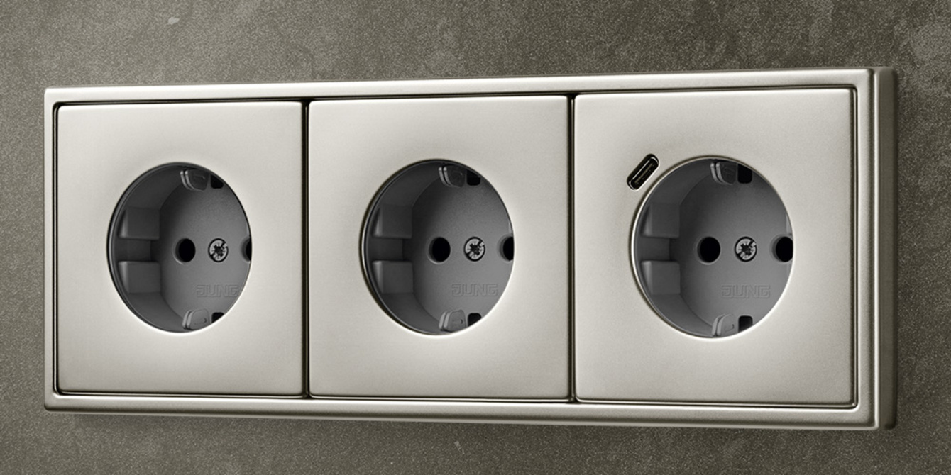 SCHUKO® Steckdosen mit USB bei Elektro Kiran in Felsberg
