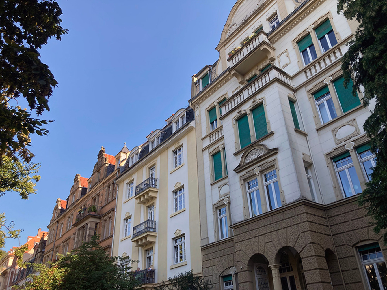 Altbau­sanierung bei Elektro Kiran in Felsberg