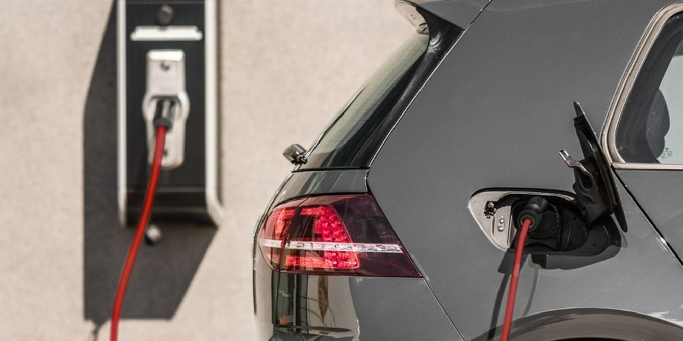 Schutz für E-Mobility bei Elektro Kiran in Felsberg